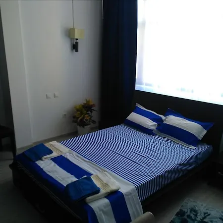 Regal Studio -