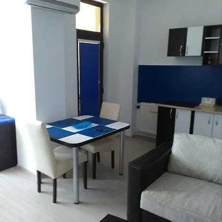 Regal Studio -